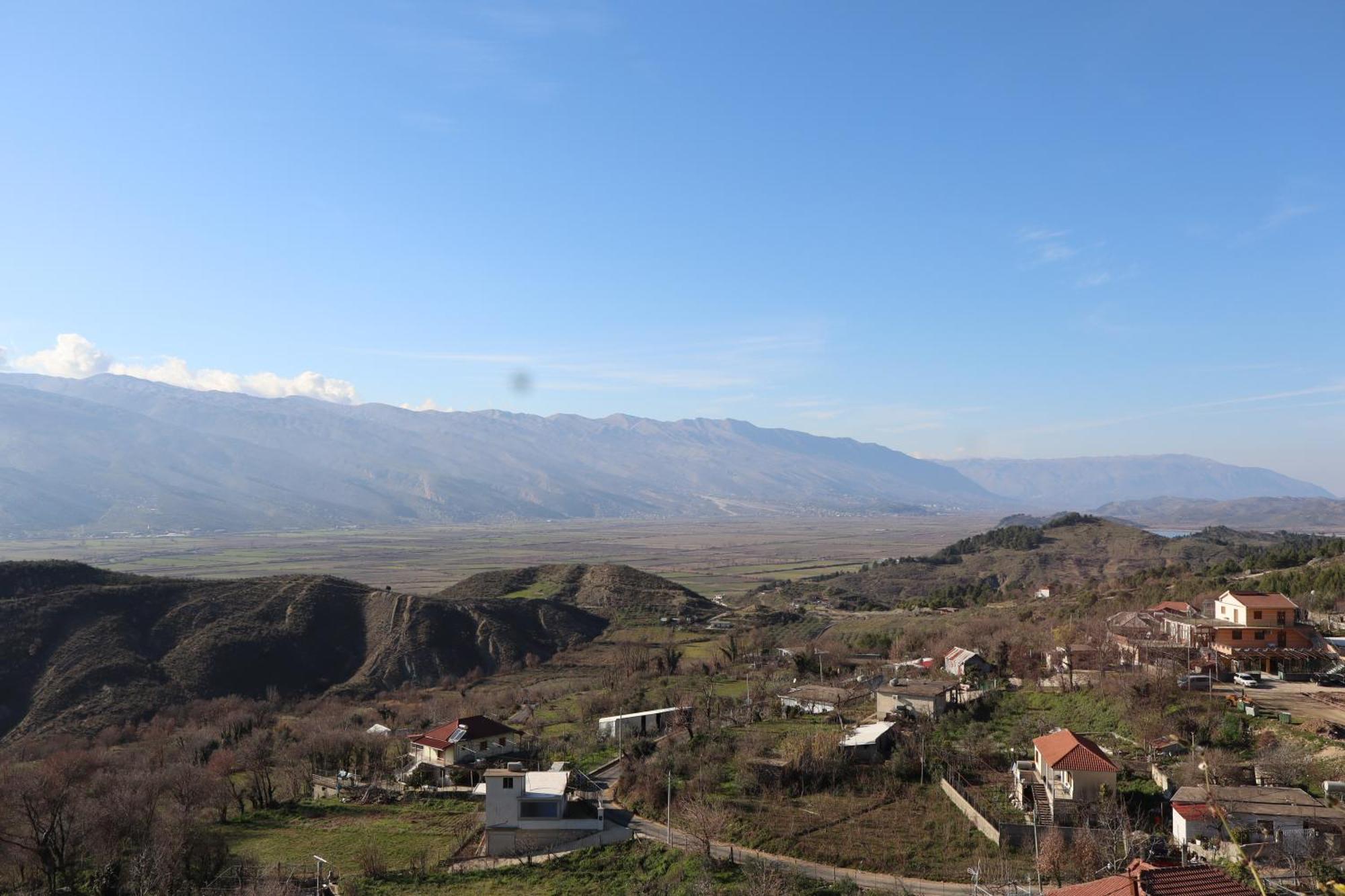 מלון Nepravishte Bujtina Anlu מראה חיצוני תמונה